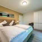 Herr Brummer - Stilvolles 3-zimmer-apartment Mit Balkon & Sauna Apartamento *