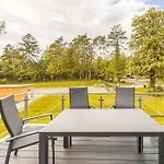 Herr Brummer - Stilvolles 3-zimmer-apartment Mit Balkon & Sauna Lejlighed
