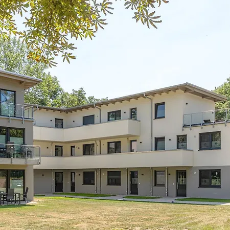 Apartment Yogasutra - Stilvolles 3-zimmer-apartment Mit Seeblick, Balkon & Sauna Krakow am See